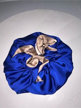 Reversible silk Hair Bonnet - Royal Blue & Beige